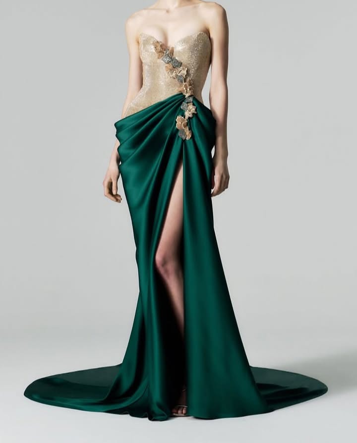 El Kiah model in blue couture dress